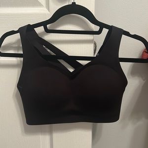 Brand New Lululemon Enlite Bra